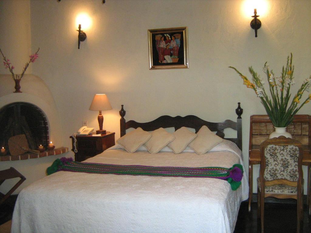 Hotel Posada De Maria Antigua Ruang foto